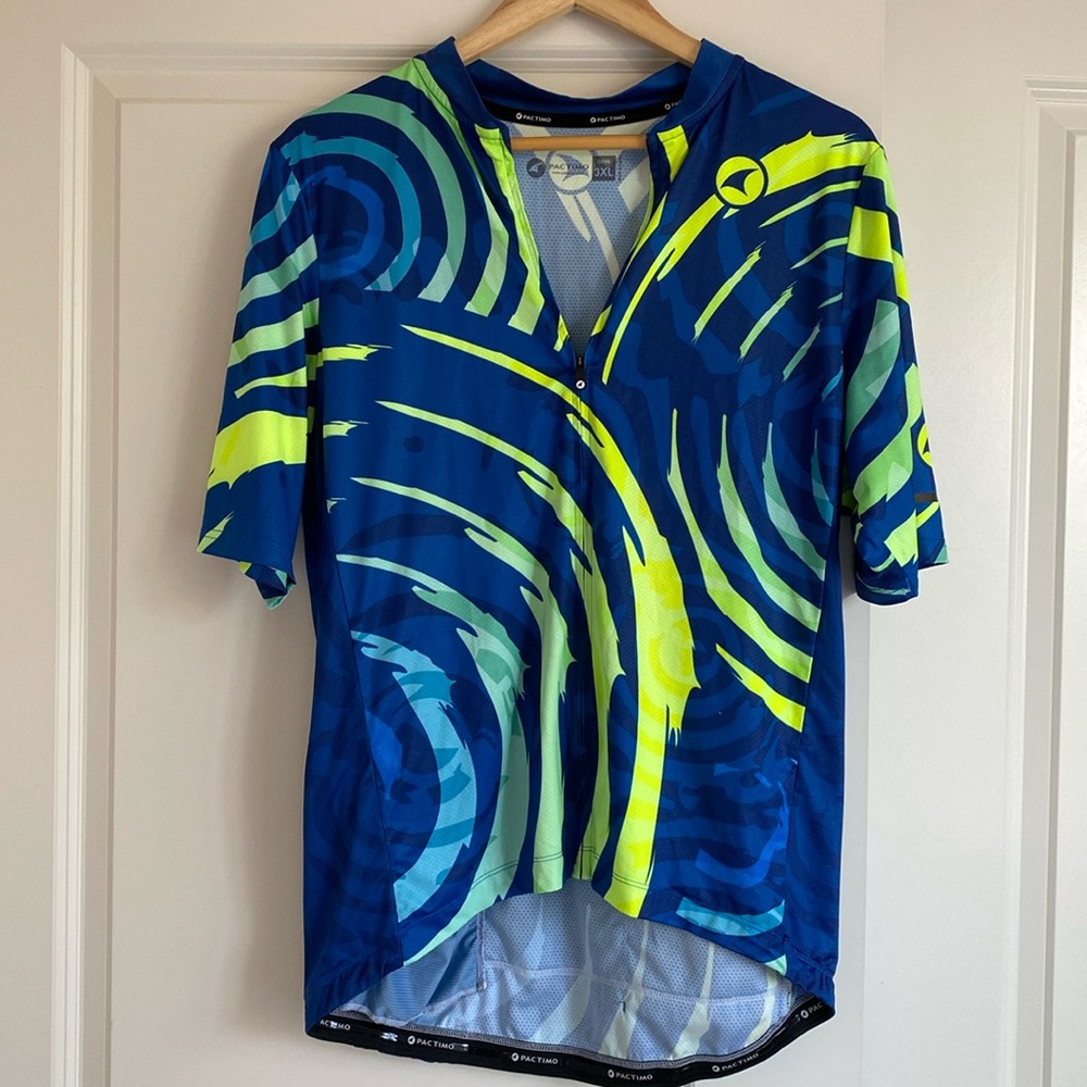 Men’s PACTIMO size: 3XL, used one time, bike jersey.